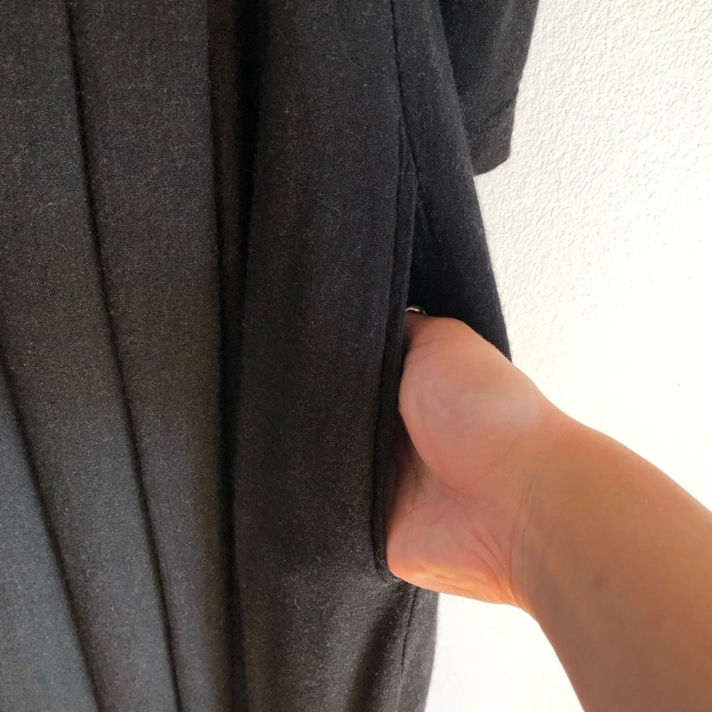 SOLD - Black Crane dress - Picture 5 of 9